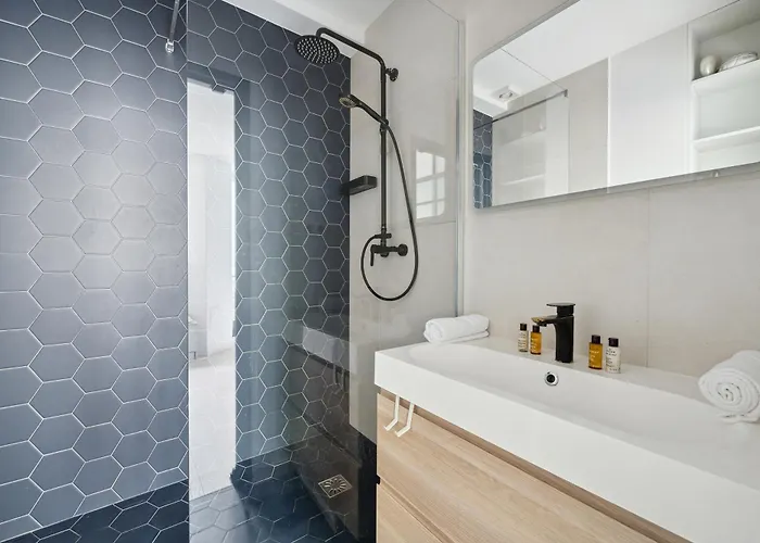 Veeve - Thoroughly Modern Maison Lägenhet *